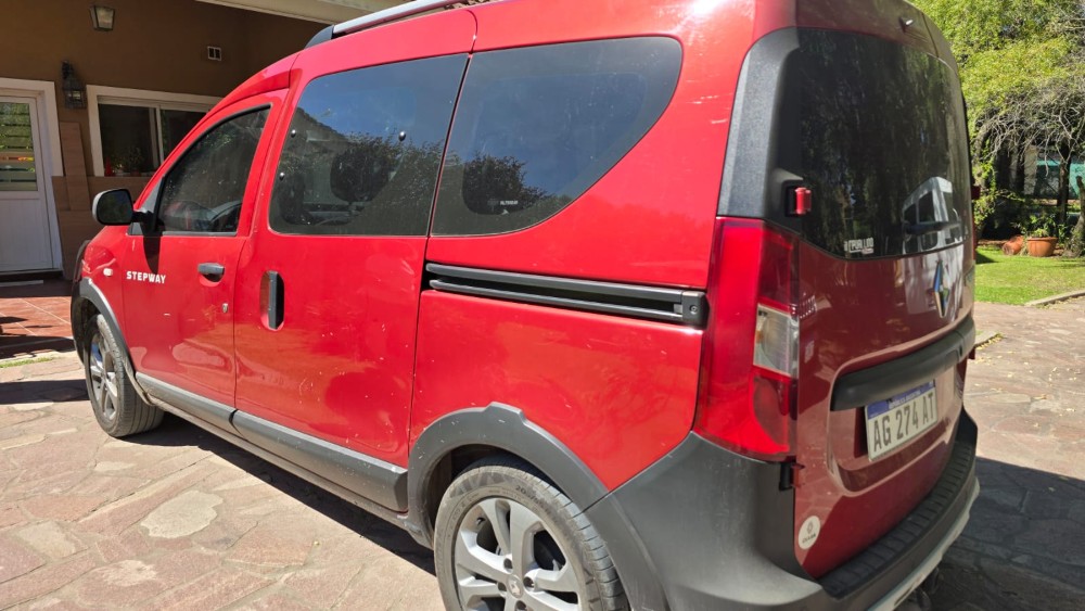 Renault KANGOO II STEPWAY 1.6 SCE — foto 3